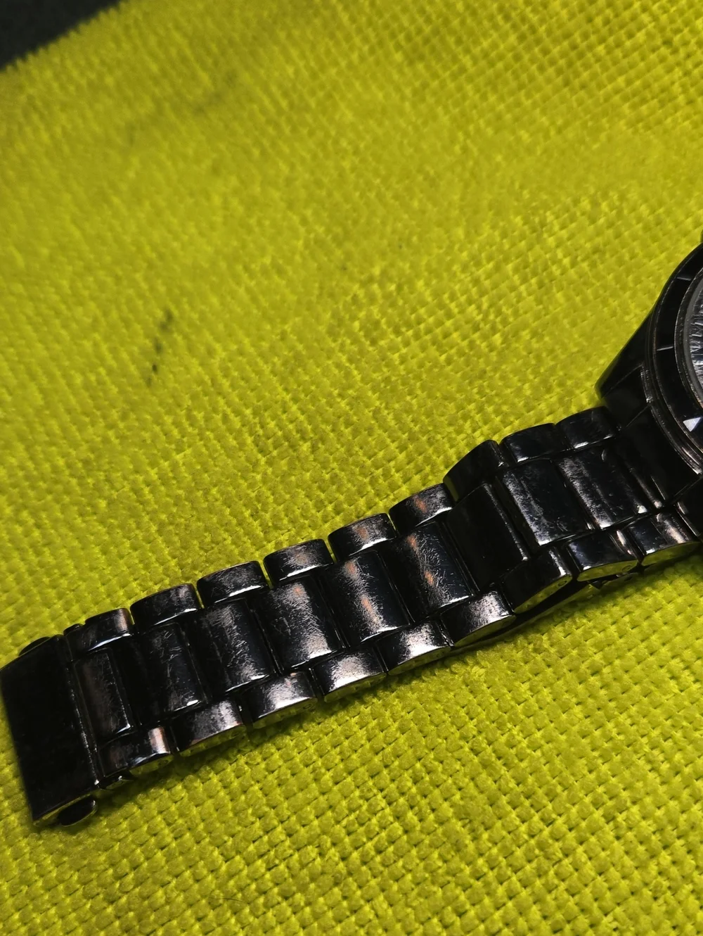 Amazon Silver Men’s Stainless Steel Watch with Black Dial